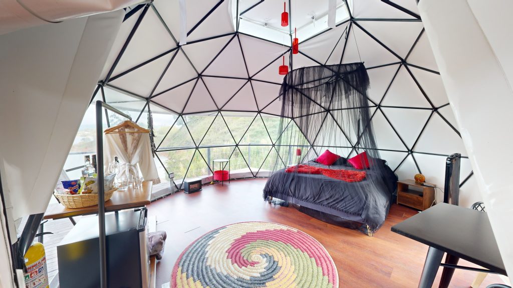 Fire Dome | Passionate Luxury Glamping in Guatapé