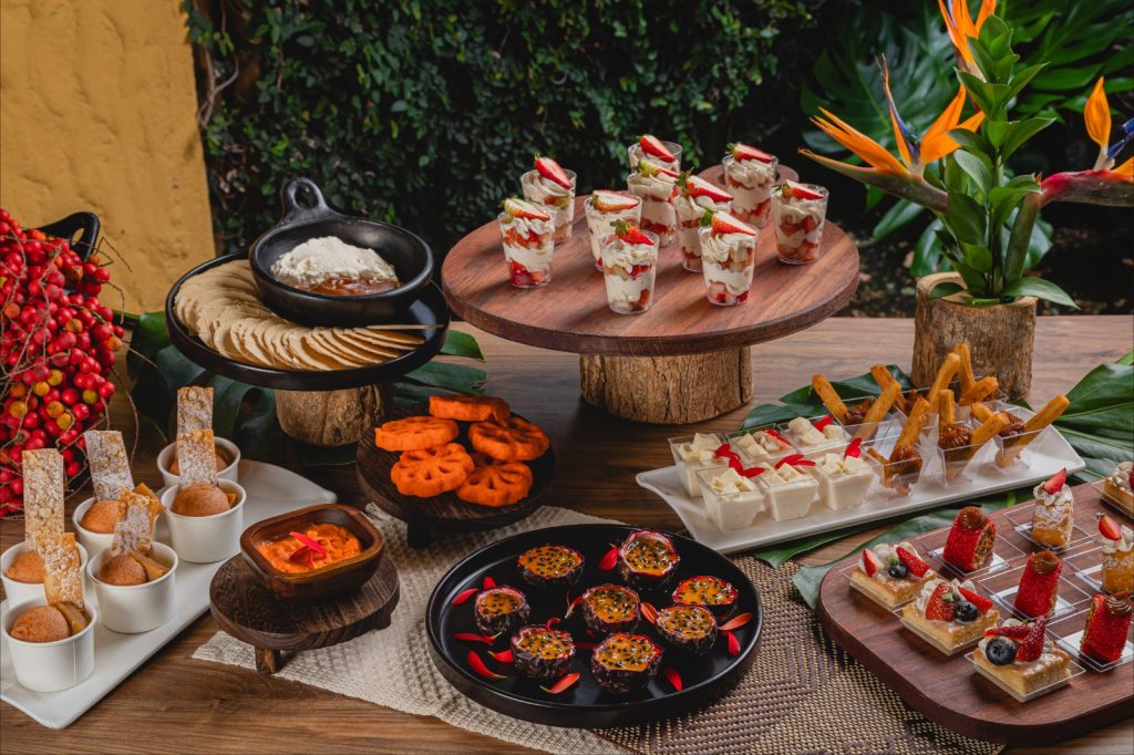 event menu in guatape colombia at bliss glamping