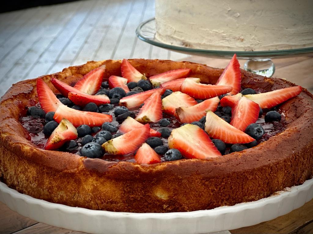 pastel de fresa colombiano