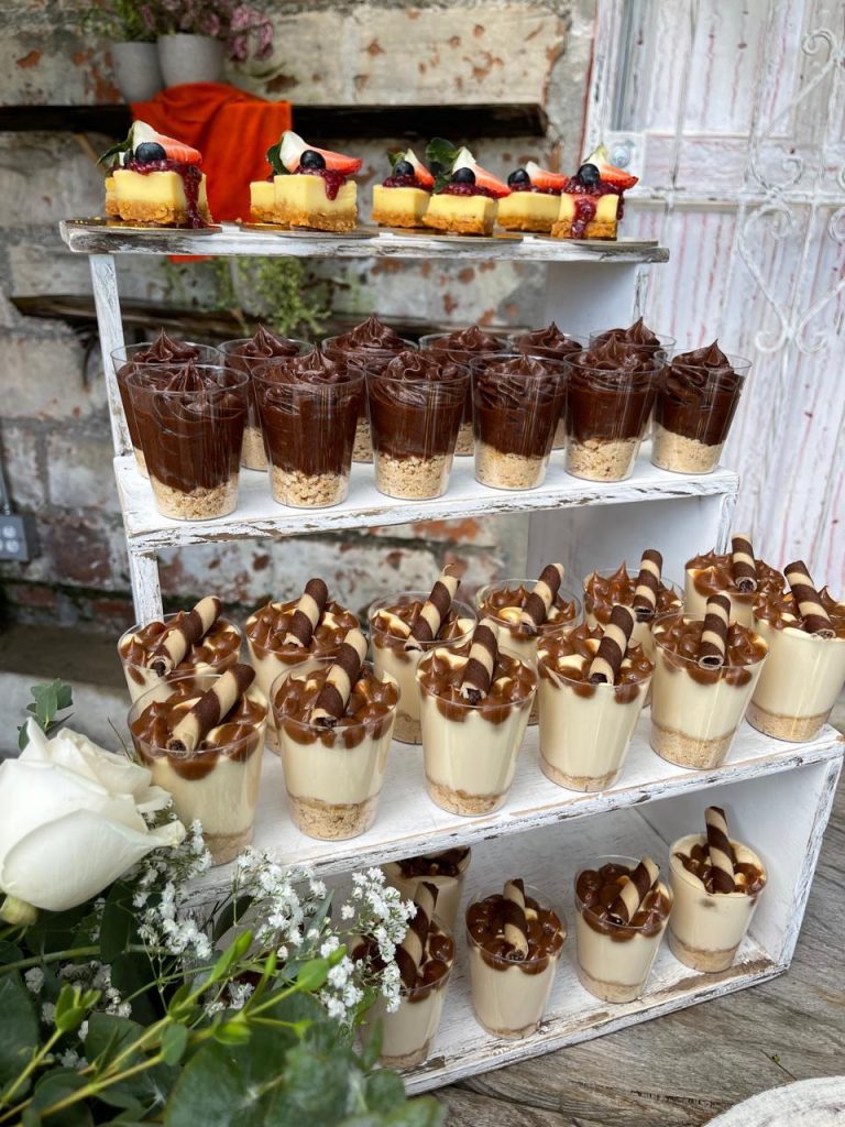 Luxury wedding catering in Guatapé Bliss Glamping